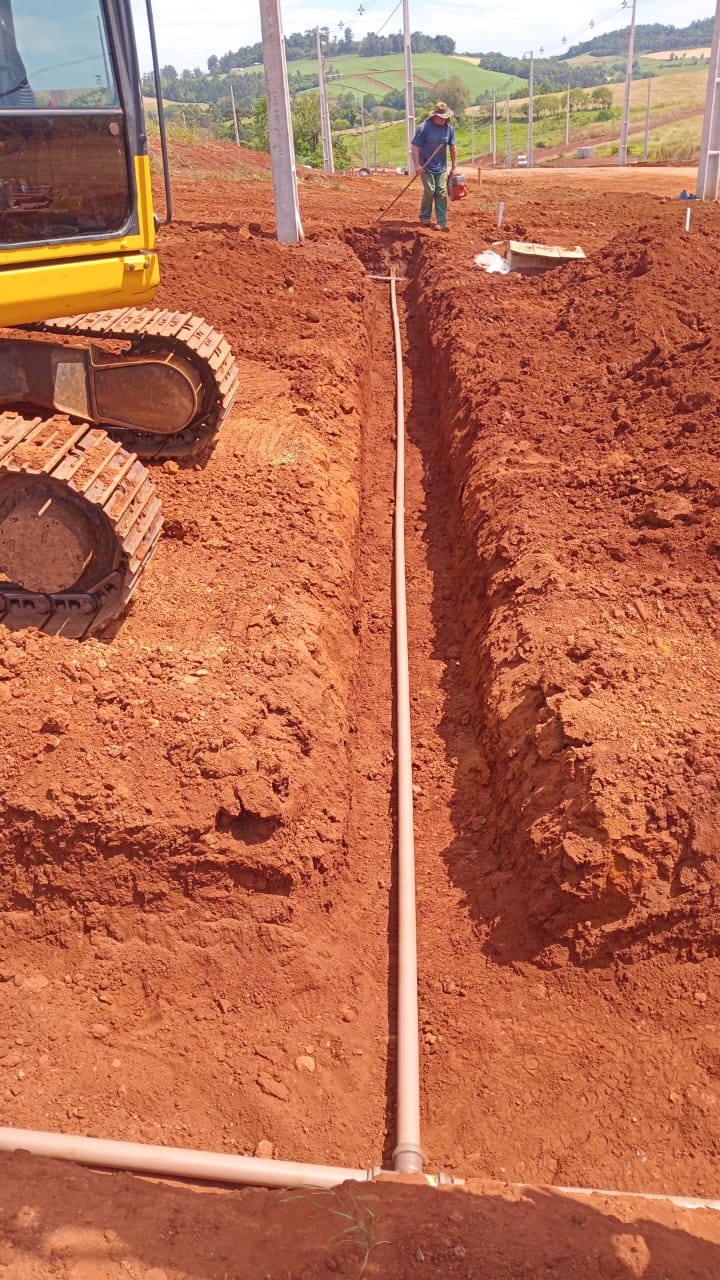 Rede de Esgoto e Água Potável - foto 34