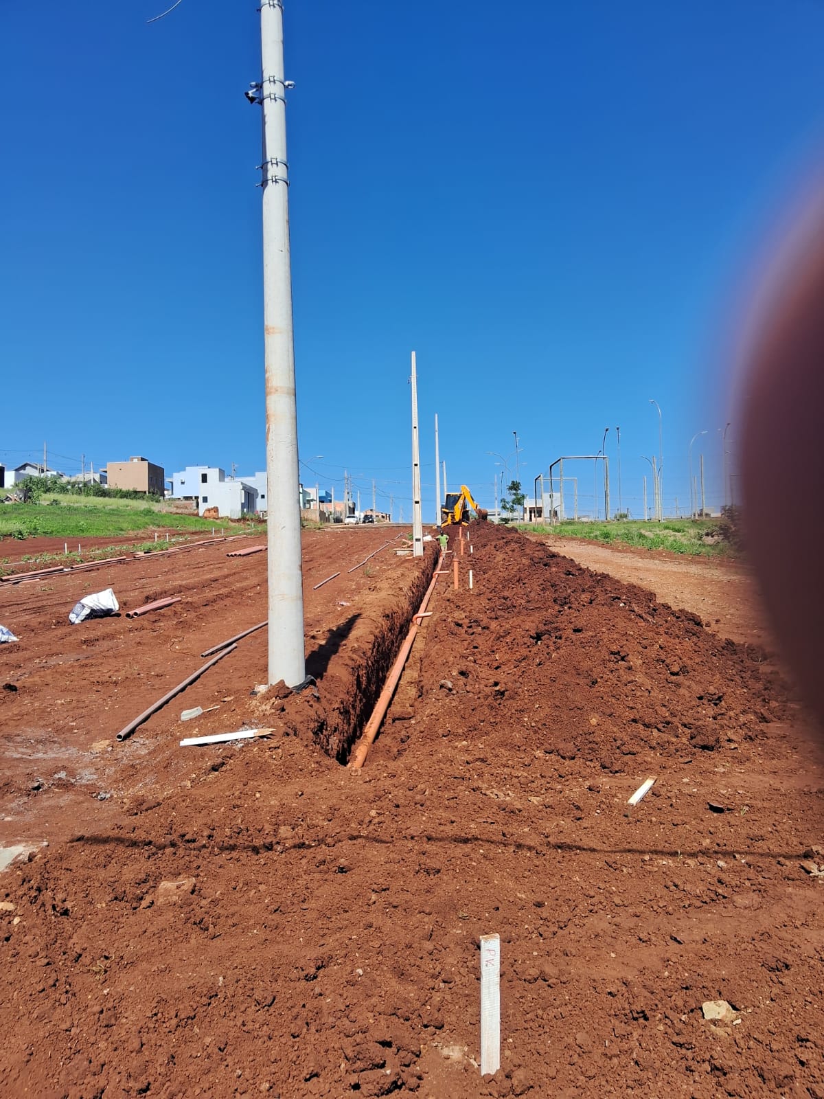 Rede de Esgoto e Água Potável - foto 14